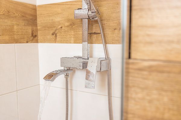 Cost of Shower Plumbing Installation in Kent